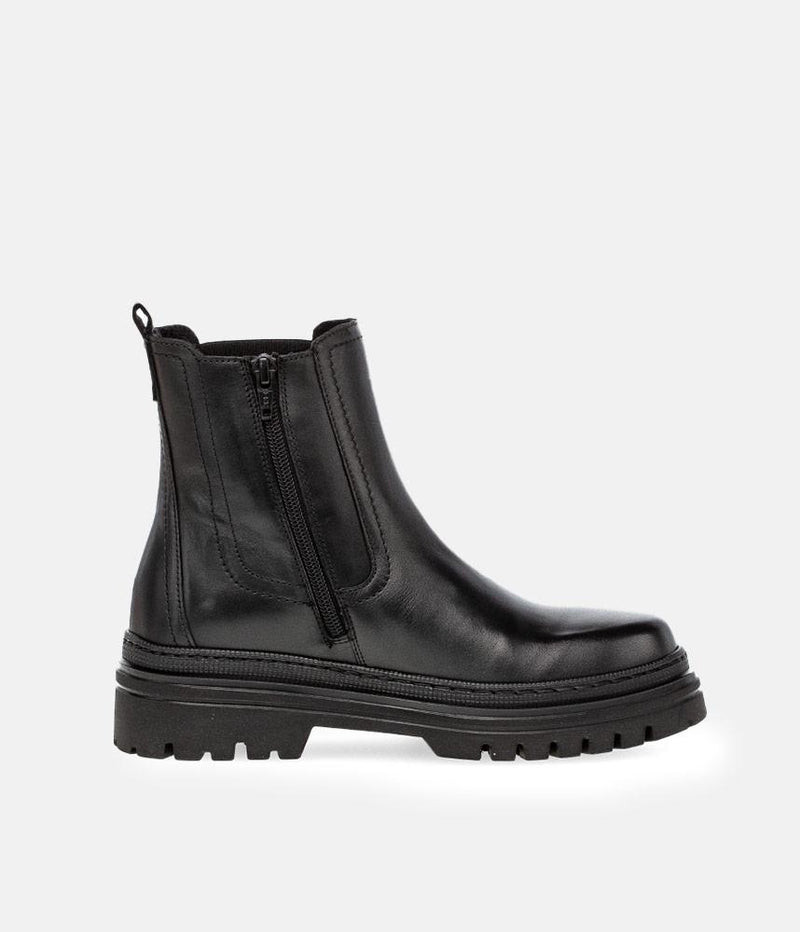 Gabor Fashionable Black Chelsea Style Ankle Boots