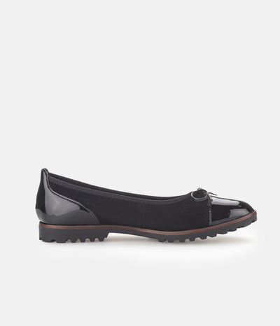 Gabor Stylish Black Patent/Suede Ballerinas