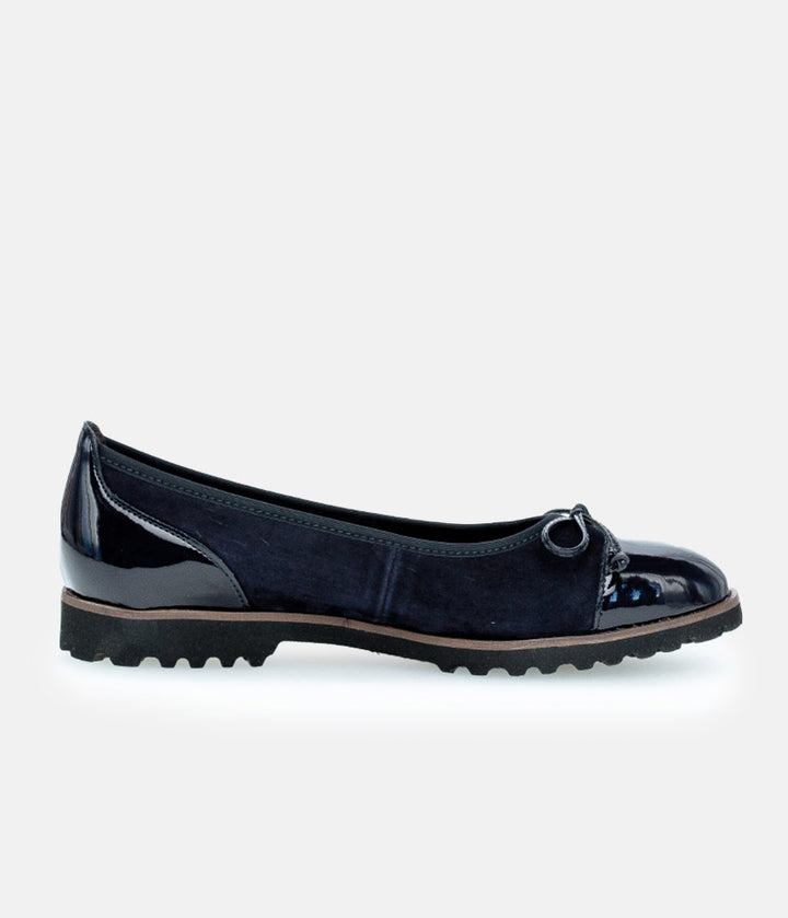 Gabor Stylish Navy Patent/Suede Ballerinas