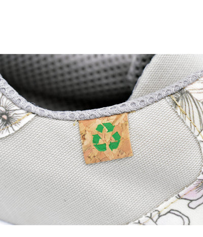 Cinderella Vegan Pretty Floral Beige Trainers