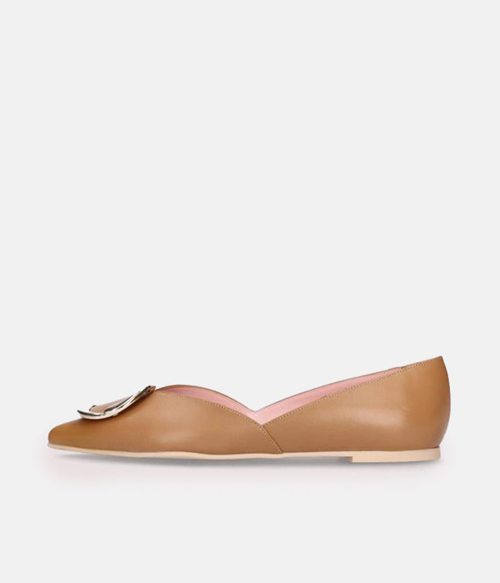 Pretty Ballerinas - Chic Brown Pointy Toe