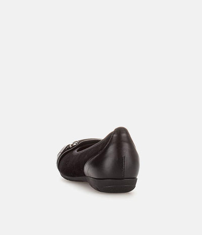 Gabor Stylish Black Leather/Suede Ballet Flats
