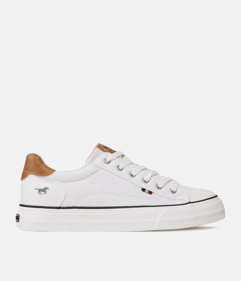 Mustang Sporty White Low Top Trainer