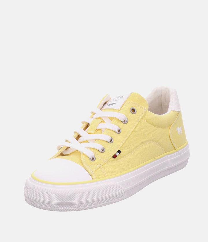 Mustang Sporty Yellow Low Top Trainer