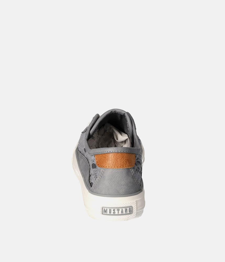 Mustang Fashionable Grey Lace Sneaker