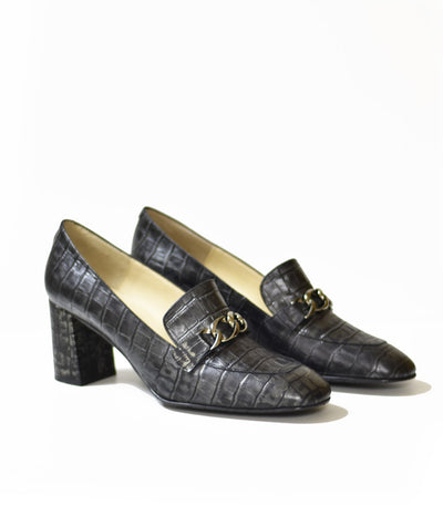 Luxurious Classic Block Heel Loafer